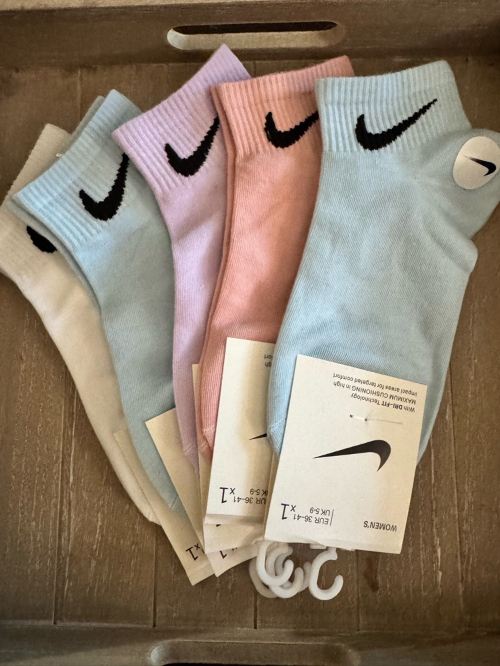 Nike Women's Low-Cut Athletic Socks - Light Blue, Lavender, Pink, Cream (5 Pack)